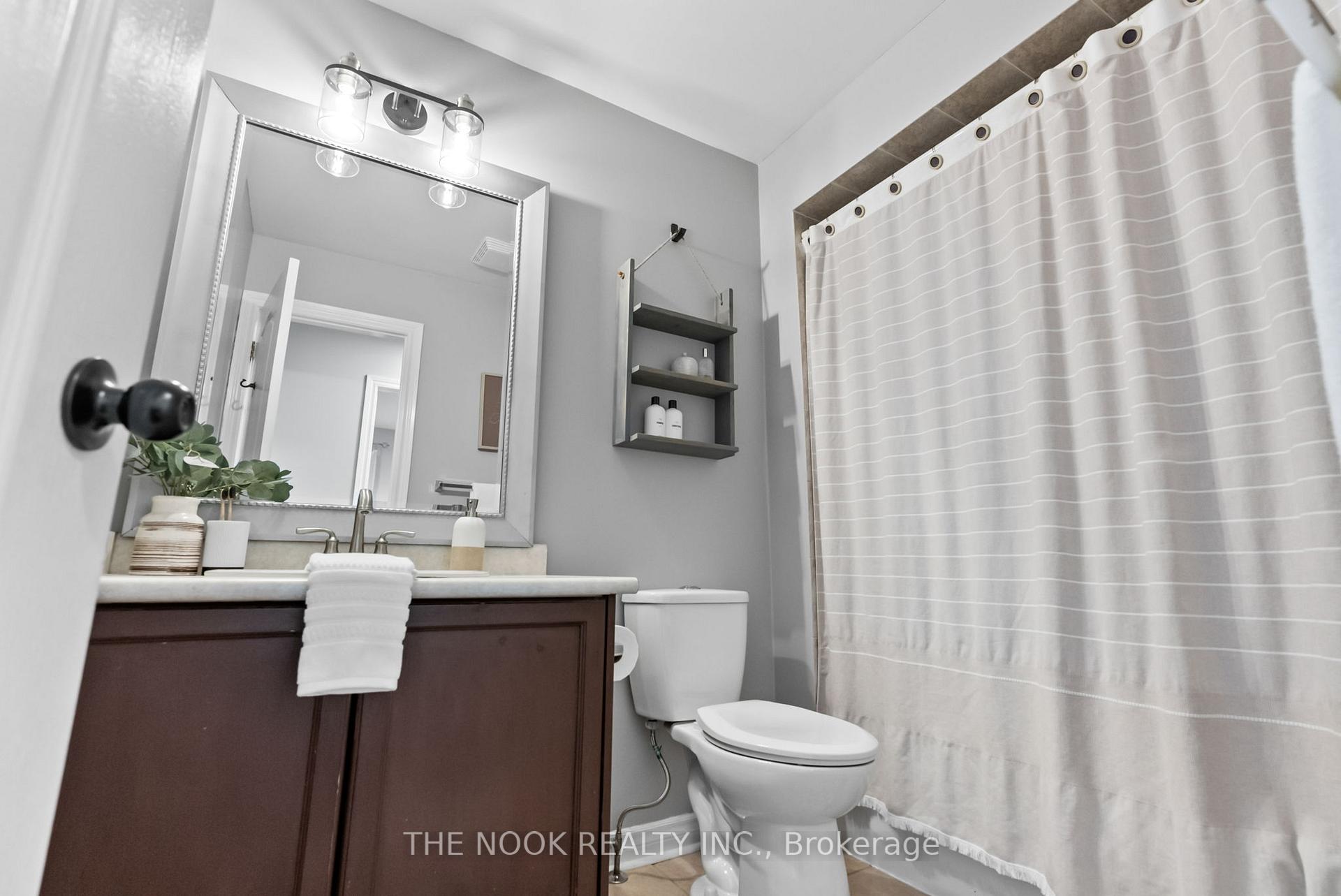 Photo 30 of 109 Brownridge Place, Whitby, Williamsburg — HOMEH