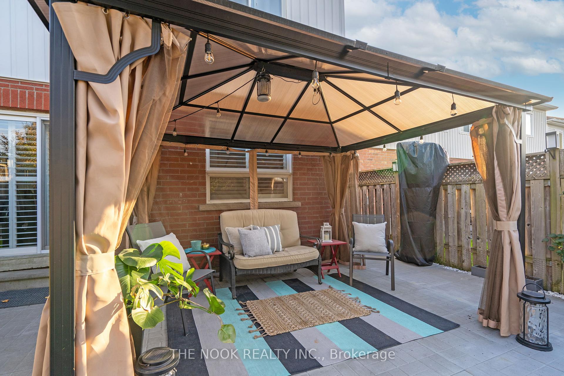 Photo 43 of 109 Brownridge Place, Whitby, Williamsburg — HOMEH