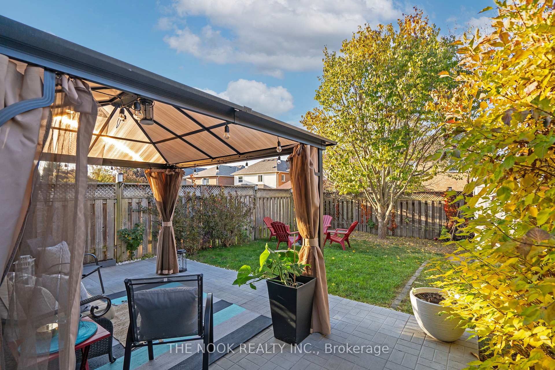 Photo 45 of 109 Brownridge Place, Whitby, Williamsburg — HOMEH