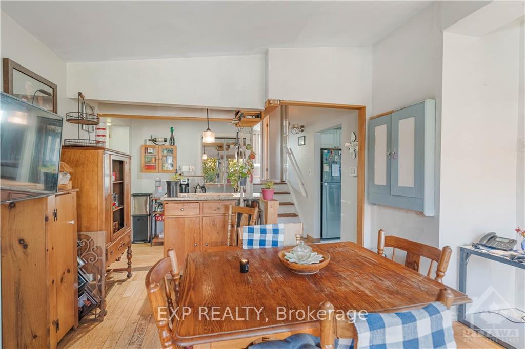 Photo 13 of 1392 Sault Street, Ottawa, Bilberry Creek/Queenswood Heights — HOMEH