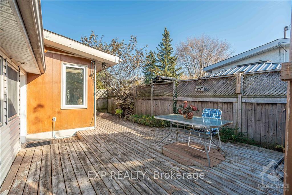 Photo 23 of 1392 Sault Street, Ottawa, Bilberry Creek/Queenswood Heights — HOMEH