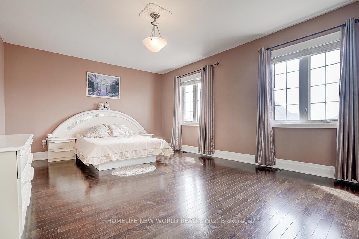 Photo 22 of 123 Fitzmaurice Drive, Vaughan, Patterson — HOMEH