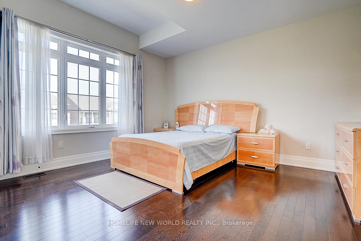 Photo 29 of 123 Fitzmaurice Drive, Vaughan, Patterson — HOMEH