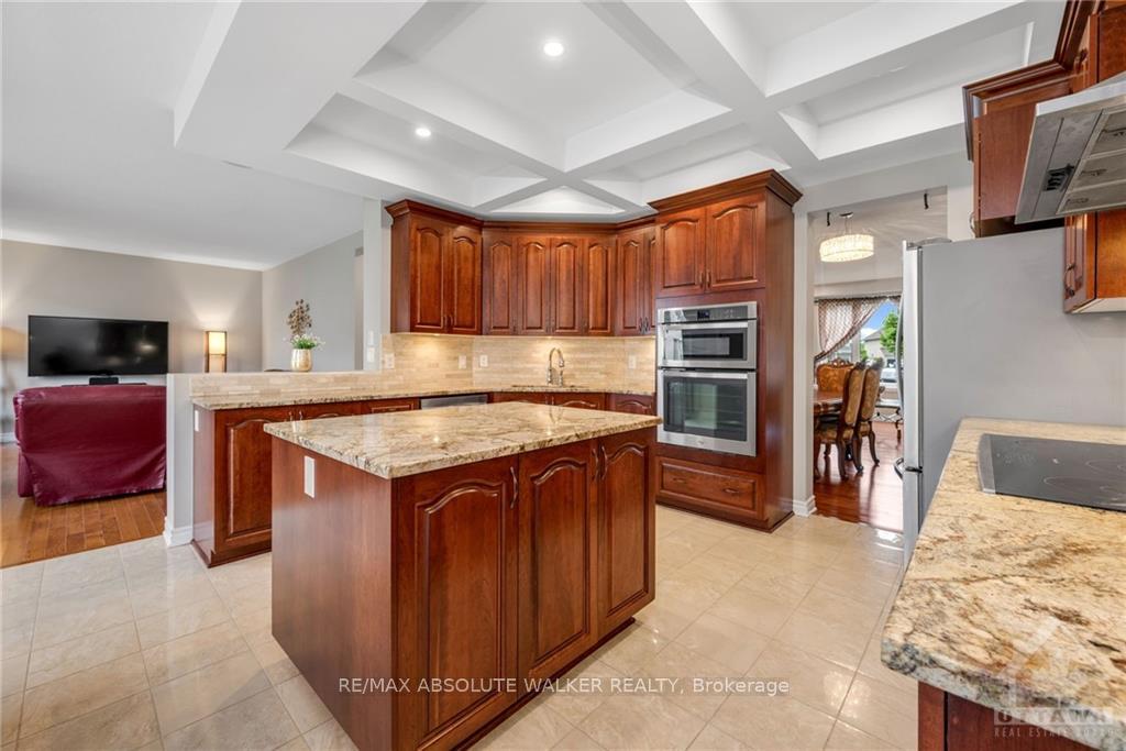 Photo 11 of 398 Nestleton Street, Ottawa, Avalon East — HOMEH