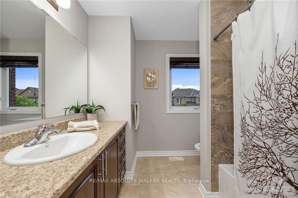 Photo 23 of 398 Nestleton Street, Ottawa, Avalon East — HOMEH