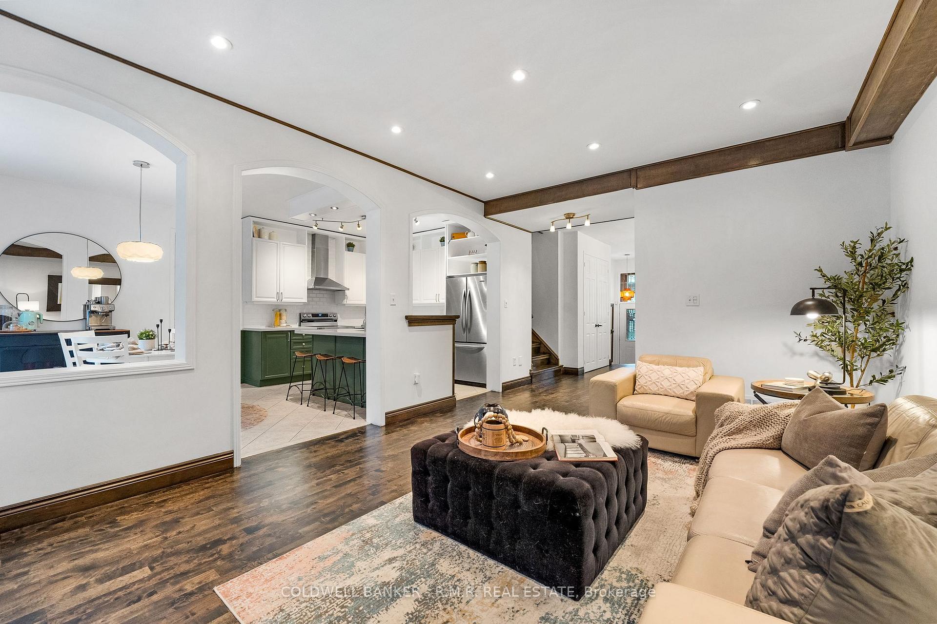 Photo 16 of 2423 Pilgrim Square, Oshawa, Windfields — HOMEH