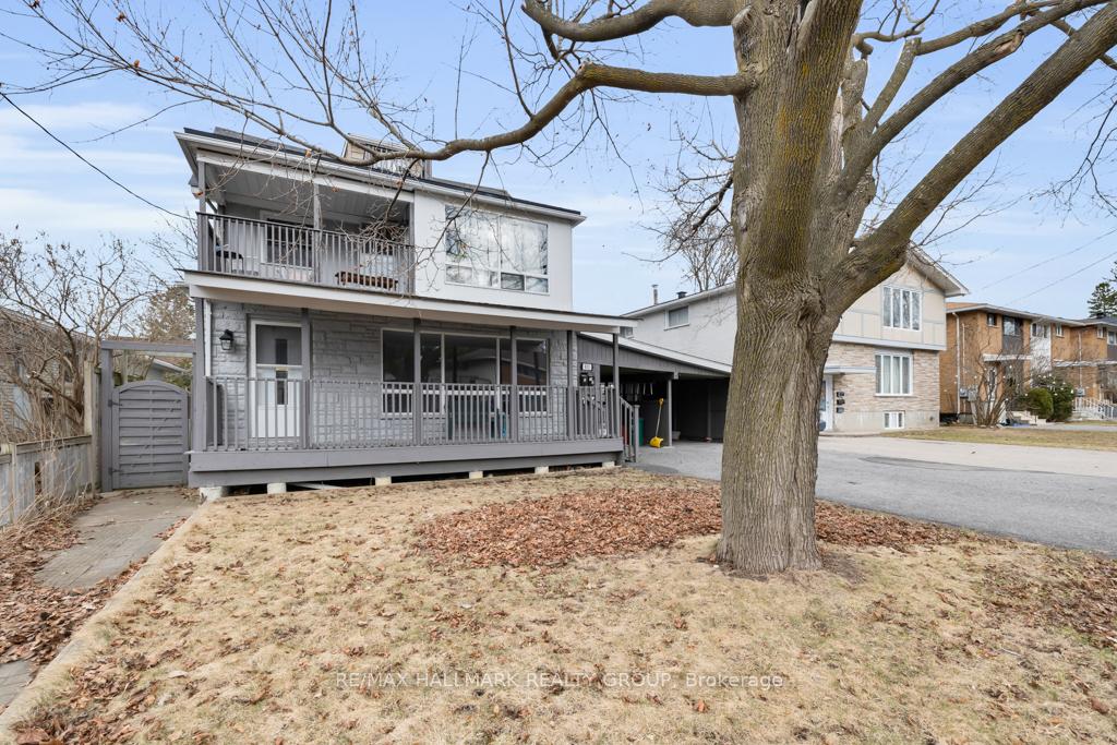 Front of 833 Maplewood Avenue