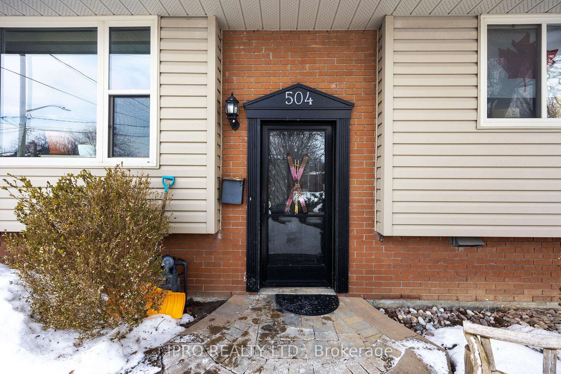 Photo 4 of 504 Stewart Street, Whitby, Blue Grass Meadows — HOMEH