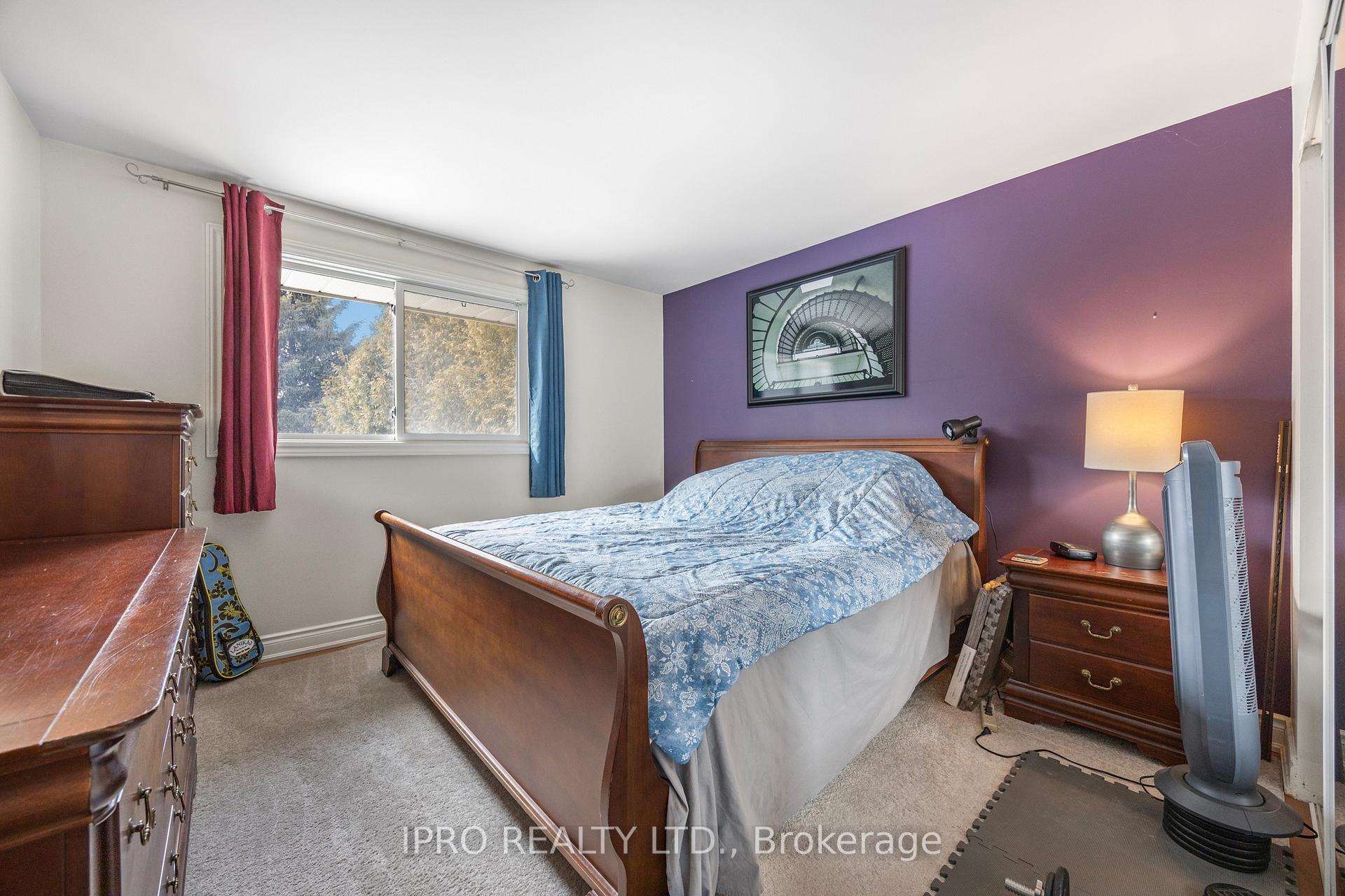 Photo 13 of 504 Stewart Street, Whitby, Blue Grass Meadows — HOMEH