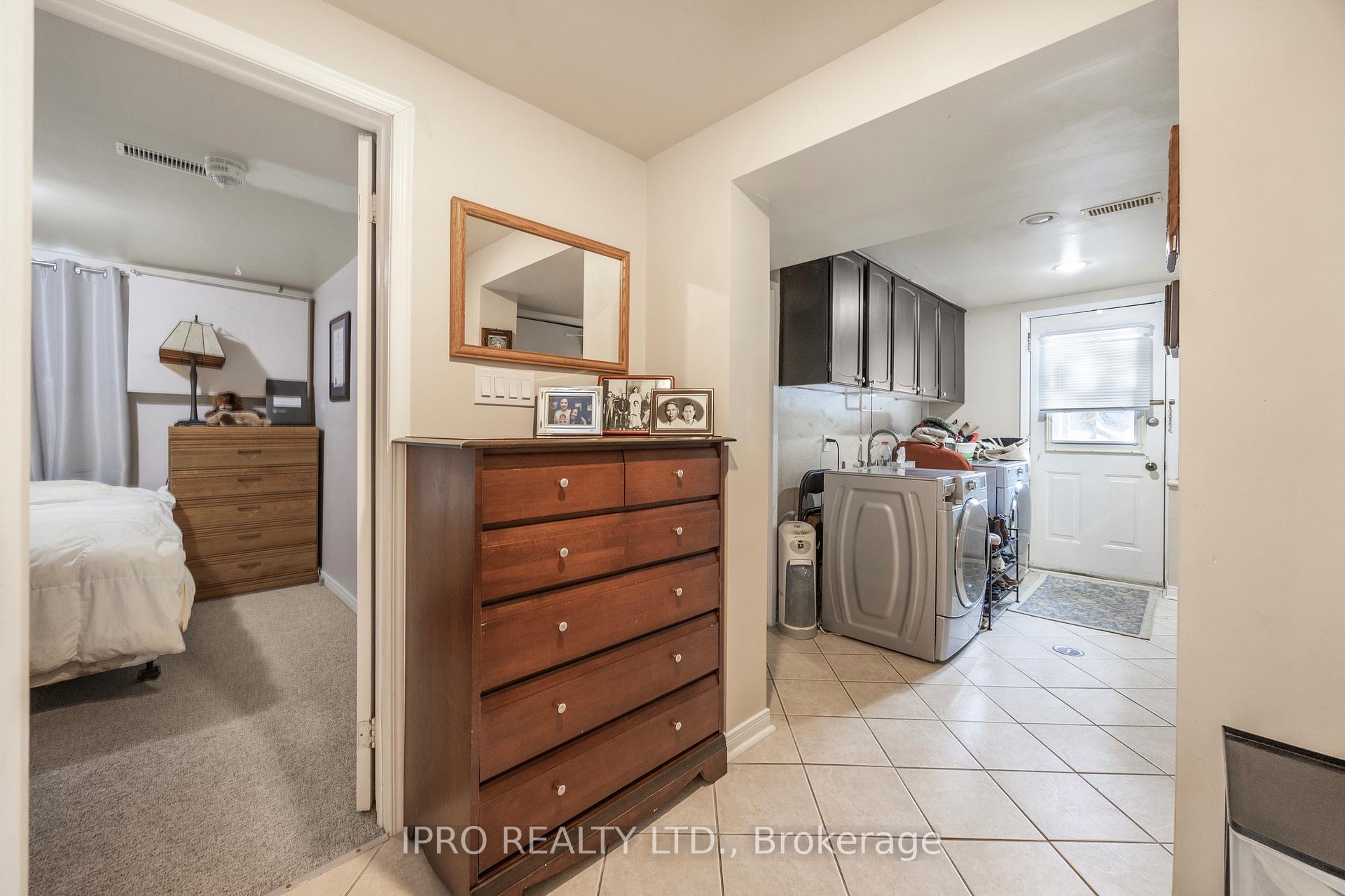 Photo 16 of 504 Stewart Street, Whitby, Blue Grass Meadows — HOMEH