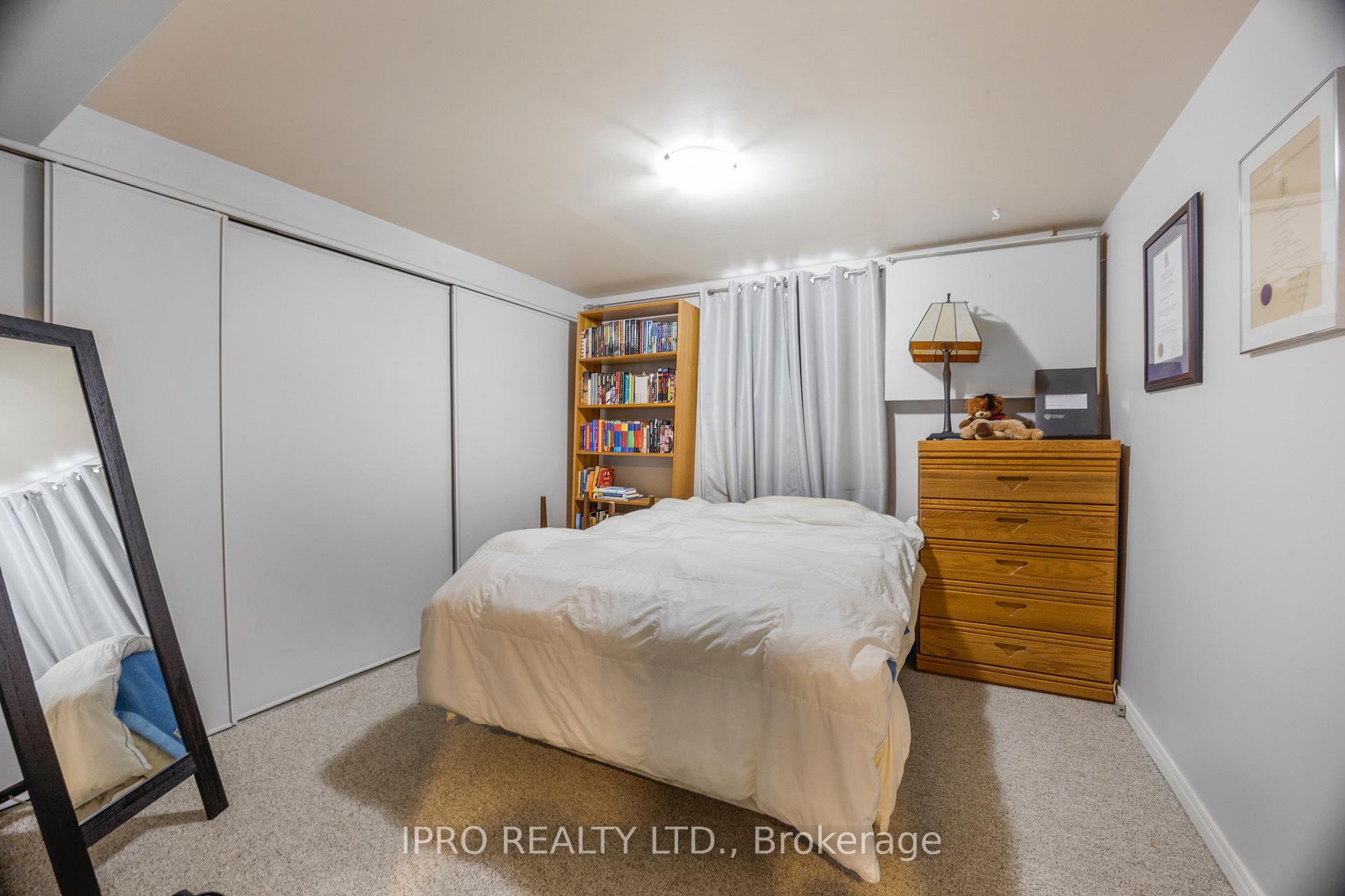 Photo 20 of 504 Stewart Street, Whitby, Blue Grass Meadows — HOMEH