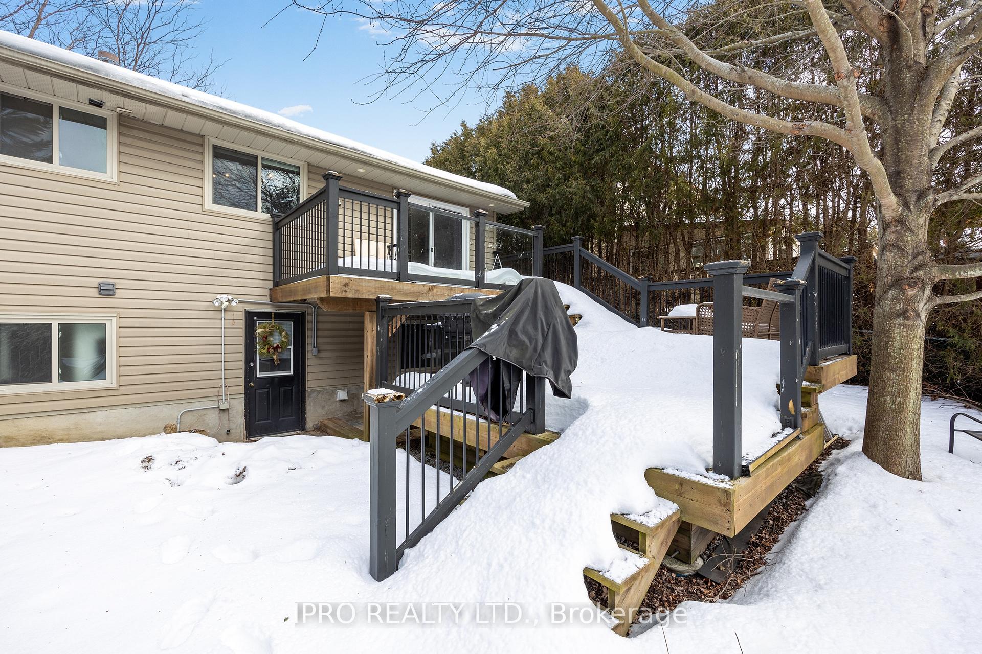 Photo 25 of 504 Stewart Street, Whitby, Blue Grass Meadows — HOMEH