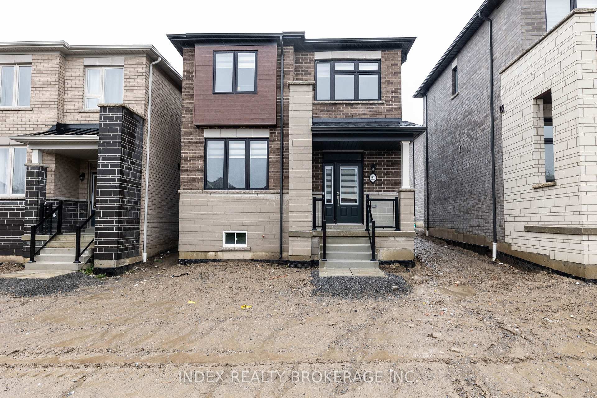 Photo 1 of 21 Mountainside Crescent, Whitby, Rolling Acres — HOMEH