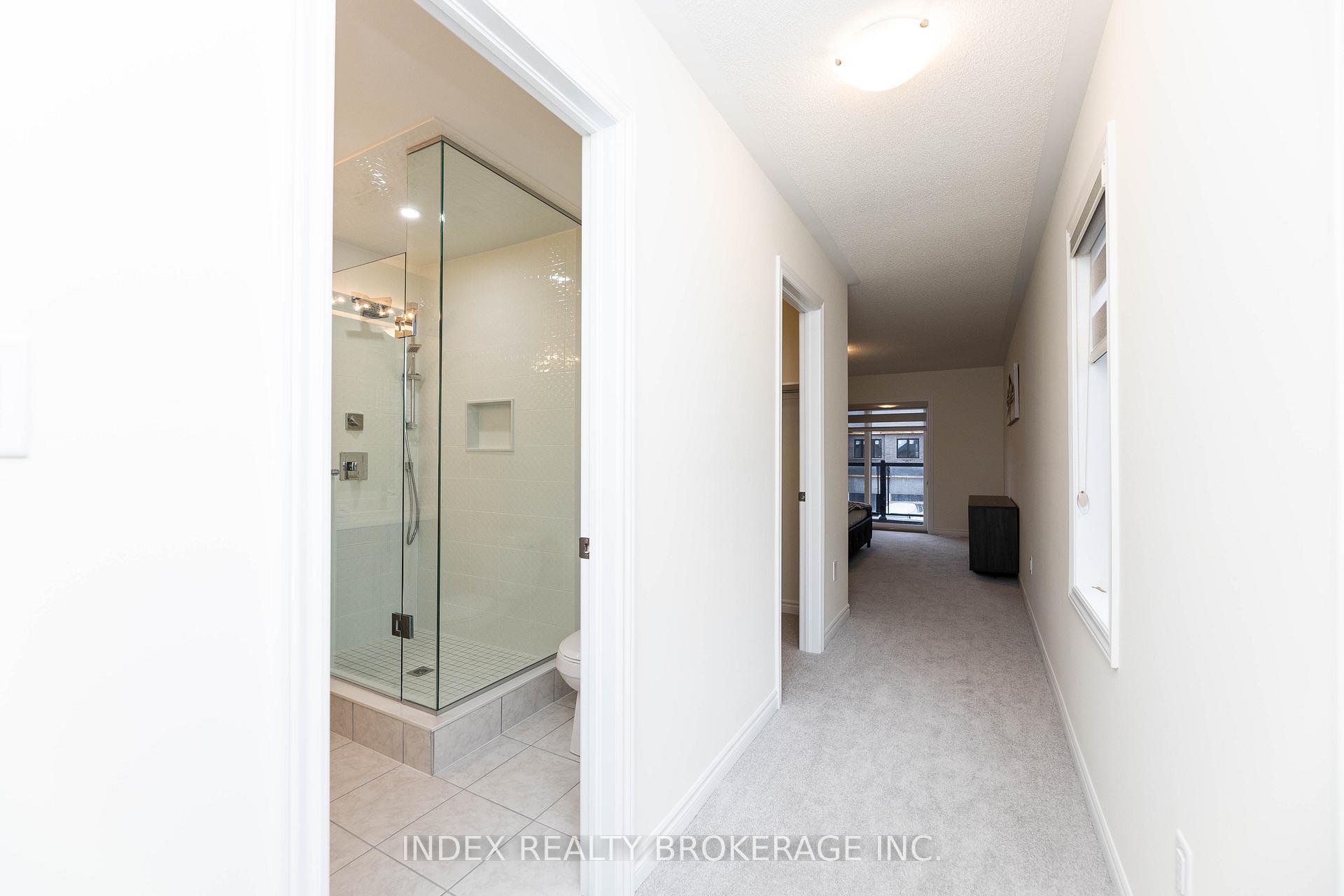Photo 24 of 21 Mountainside Crescent, Whitby, Rolling Acres — HOMEH