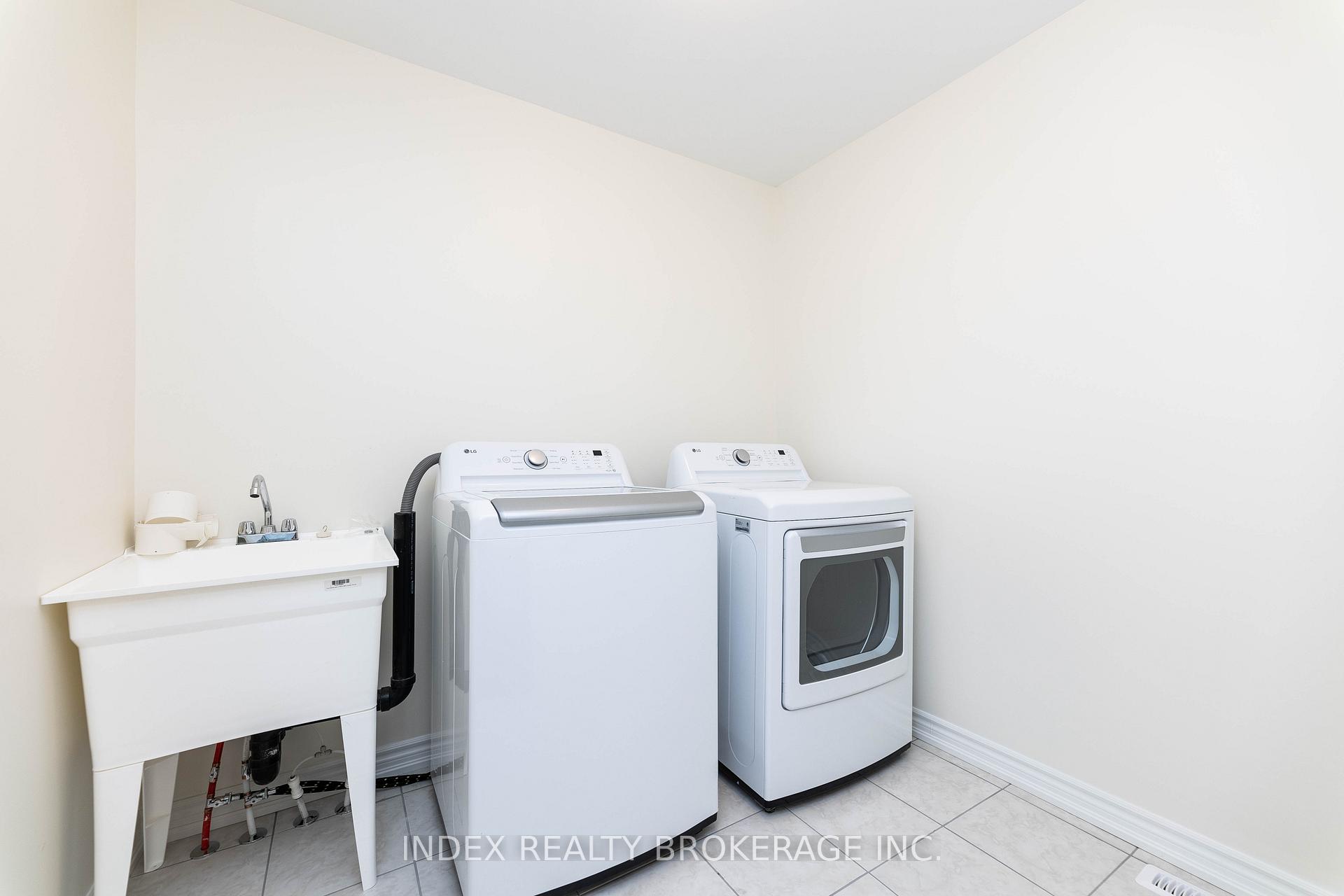 Photo 34 of 21 Mountainside Crescent, Whitby, Rolling Acres — HOMEH