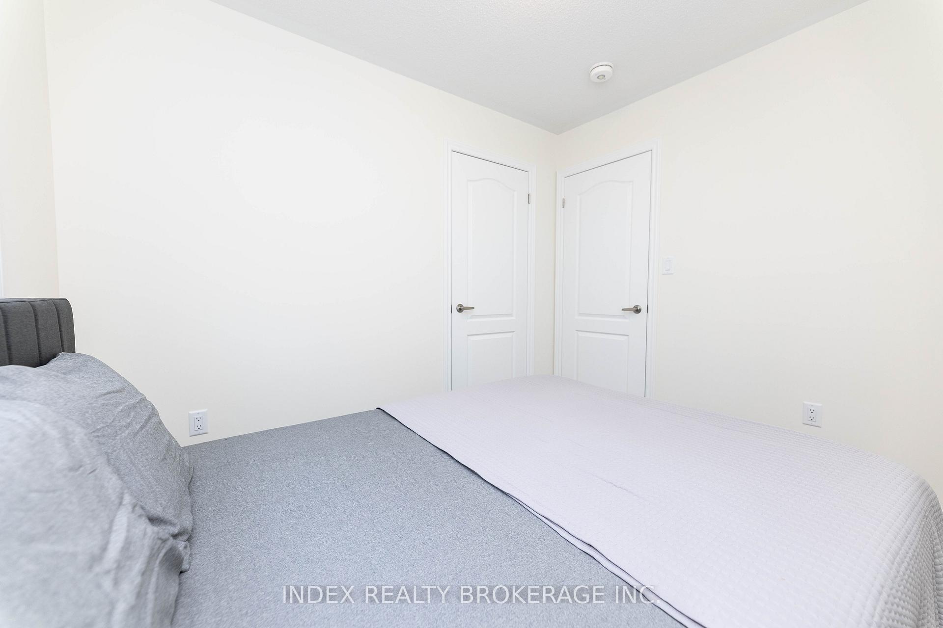 Photo 36 of 21 Mountainside Crescent, Whitby, Rolling Acres — HOMEH