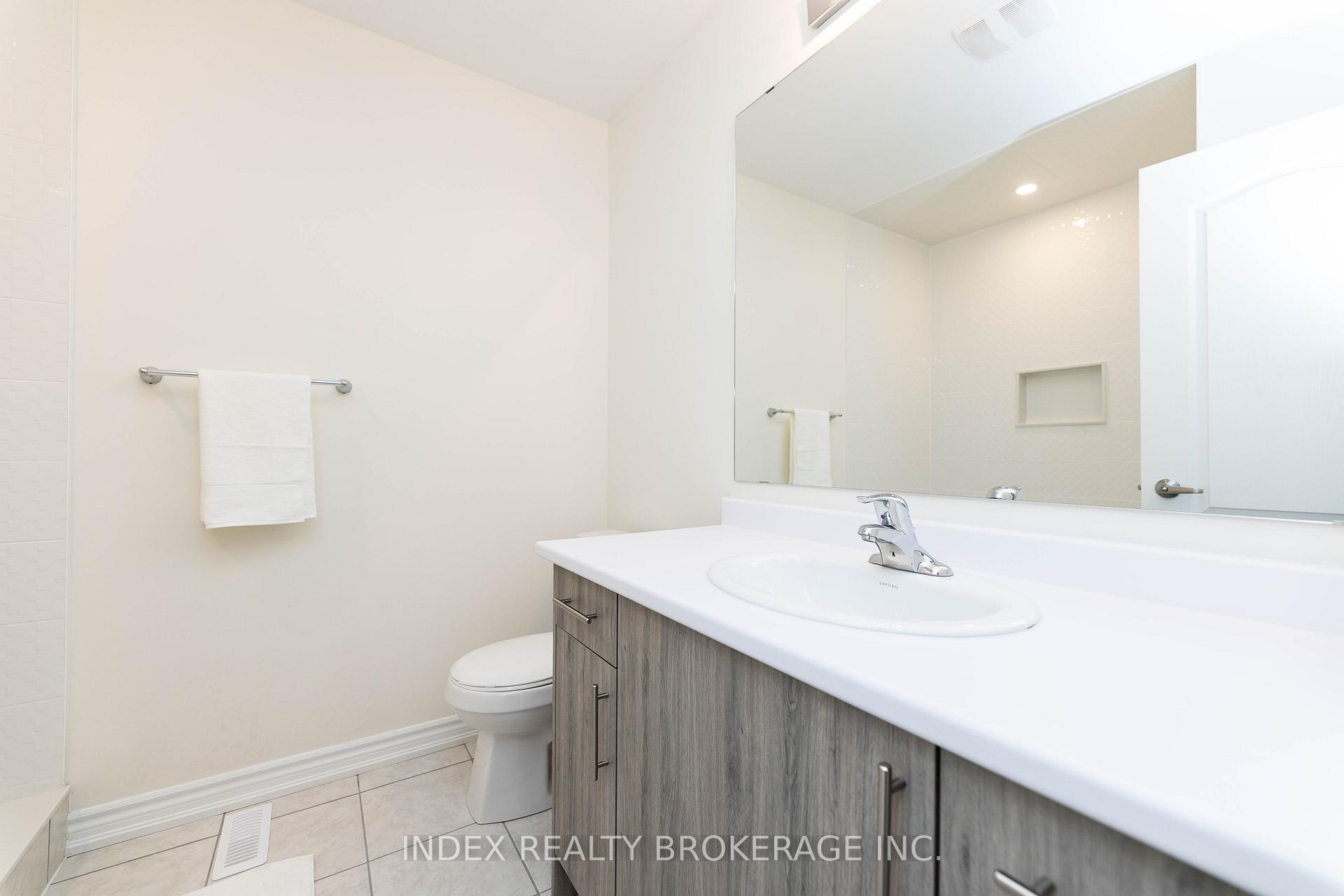 Photo 41 of 21 Mountainside Crescent, Whitby, Rolling Acres — HOMEH