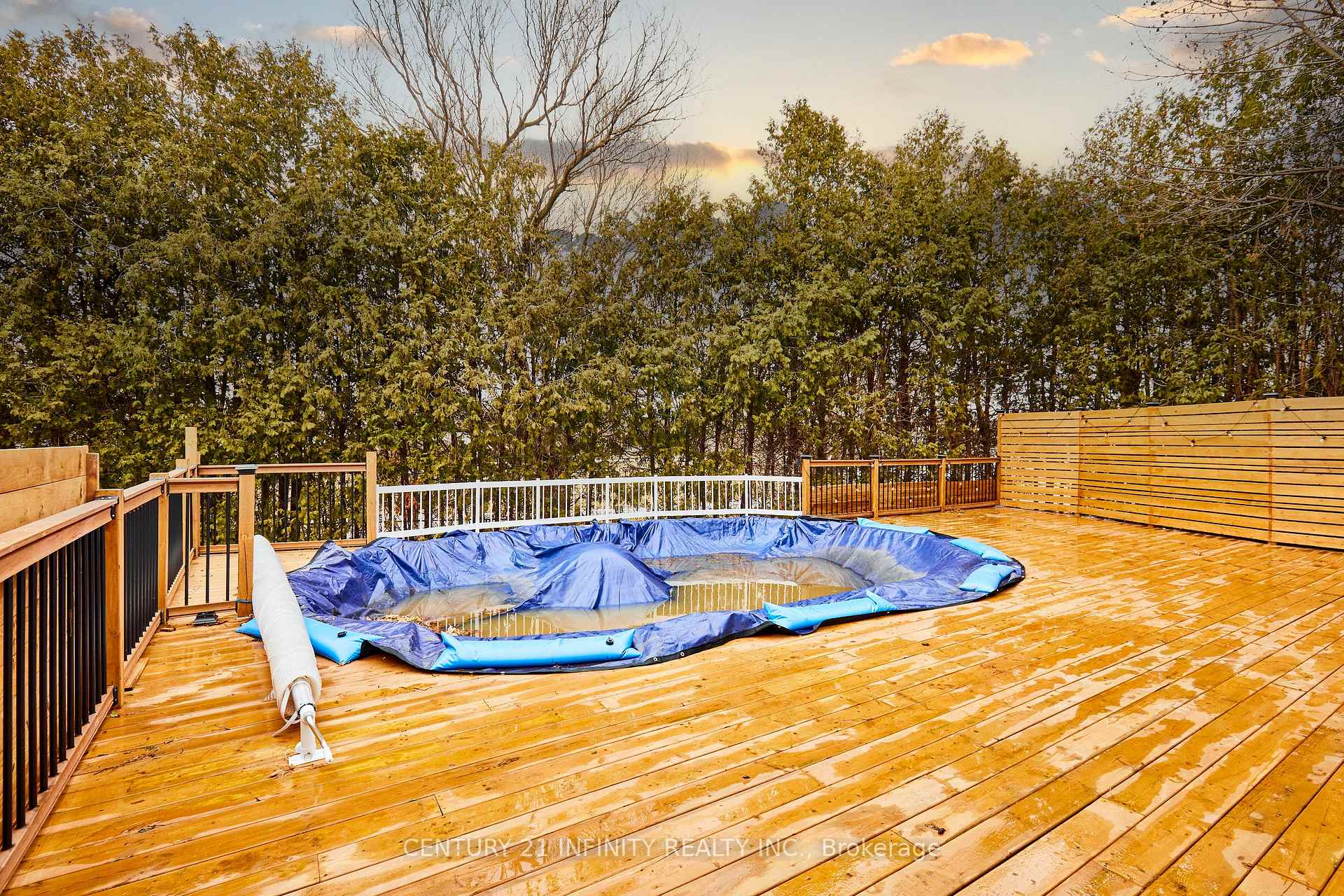 Photo 6 of 24 Kenton Court, Whitby, Lynde Creek — HOMEH