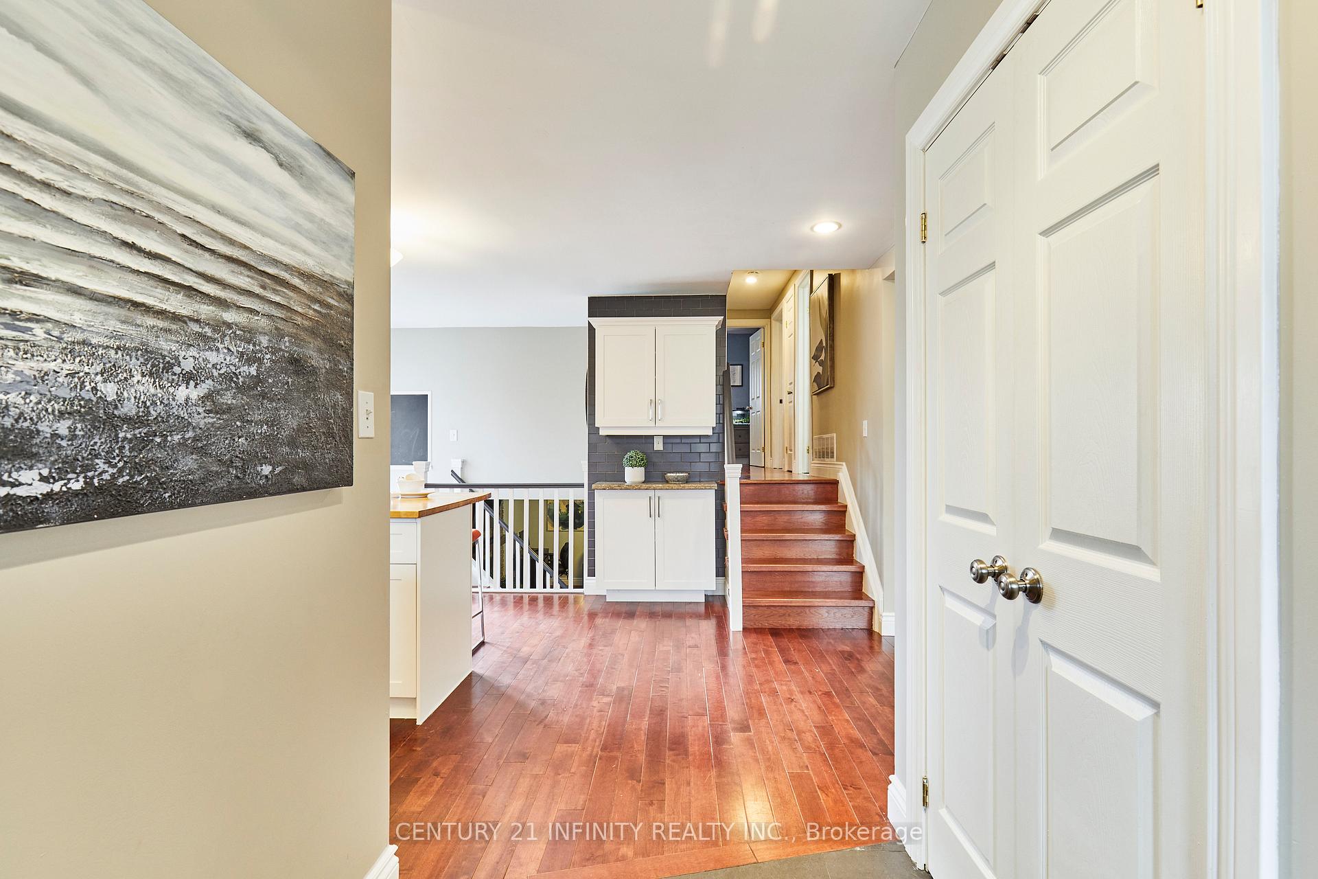 Photo 10 of 24 Kenton Court, Whitby, Lynde Creek — HOMEH