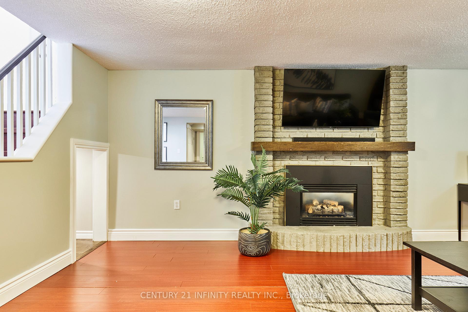 Photo 35 of 24 Kenton Court, Whitby, Lynde Creek — HOMEH