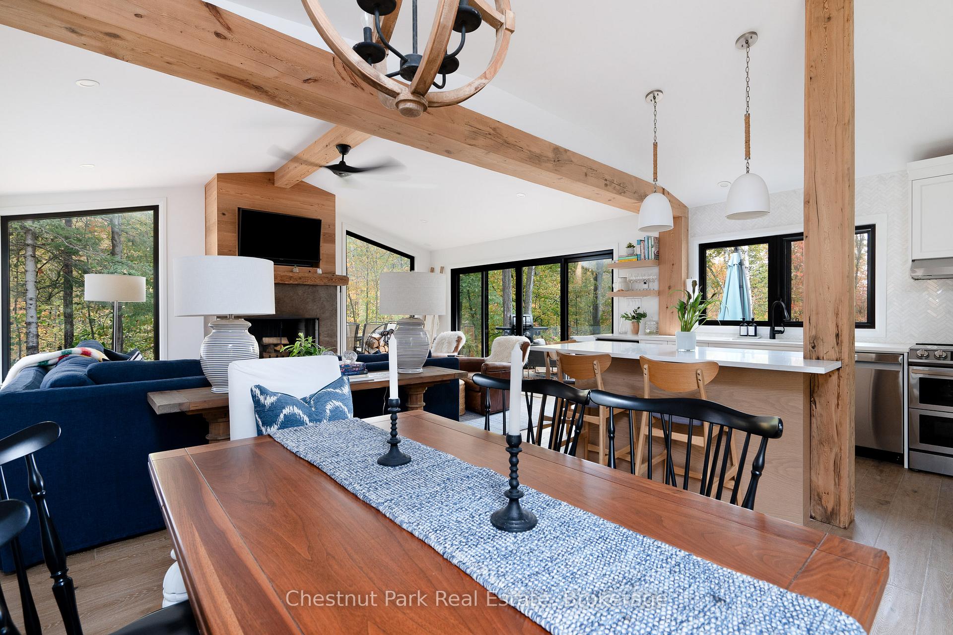 Photo 12 of 200 Northmount Crescent, Blue Mountains — HOMEH