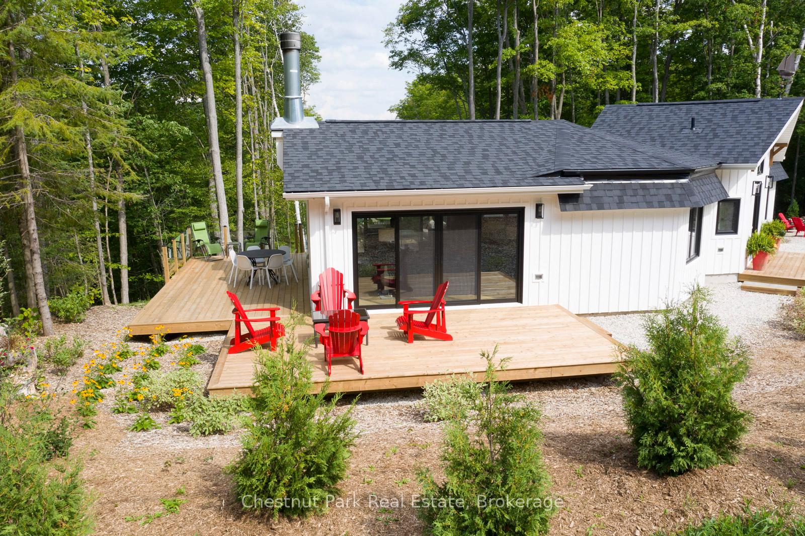 Photo 33 of 200 Northmount Crescent, Blue Mountains — HOMEH