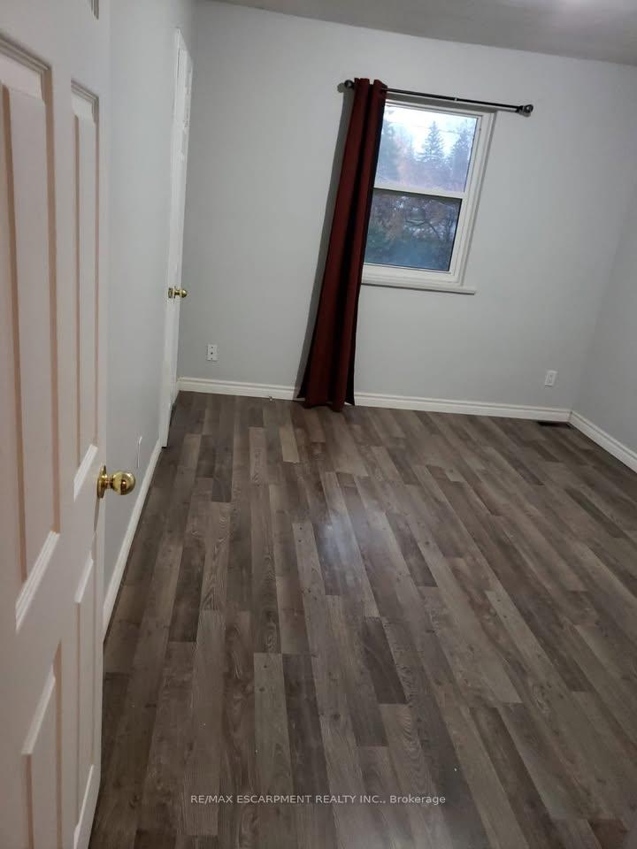 Photo 7 of 134 Queen Street, Barrie, Codrington — HOMEH