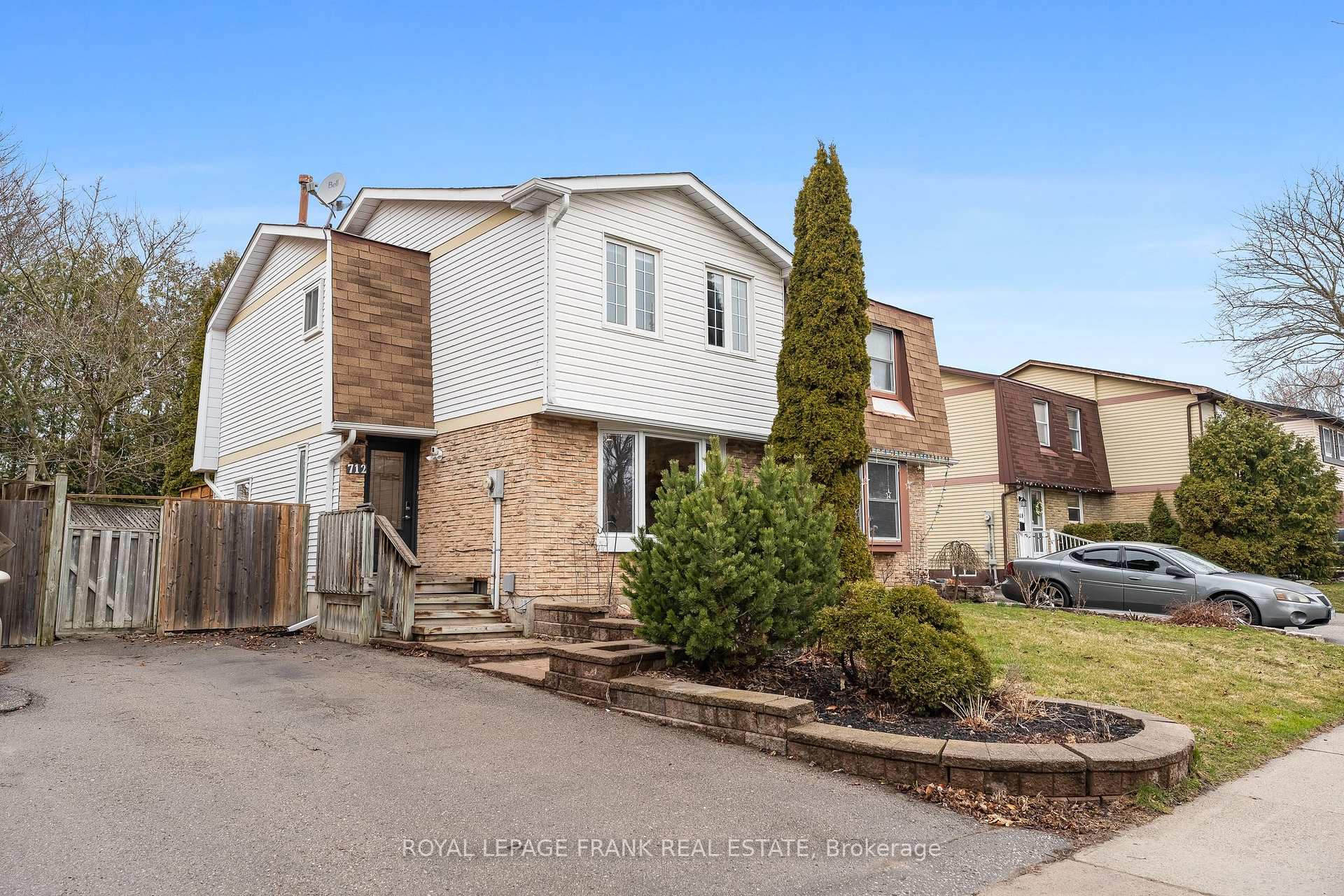 Photo 1 of 712 Hillcroft Street, Oshawa, Eastdale — HOMEH