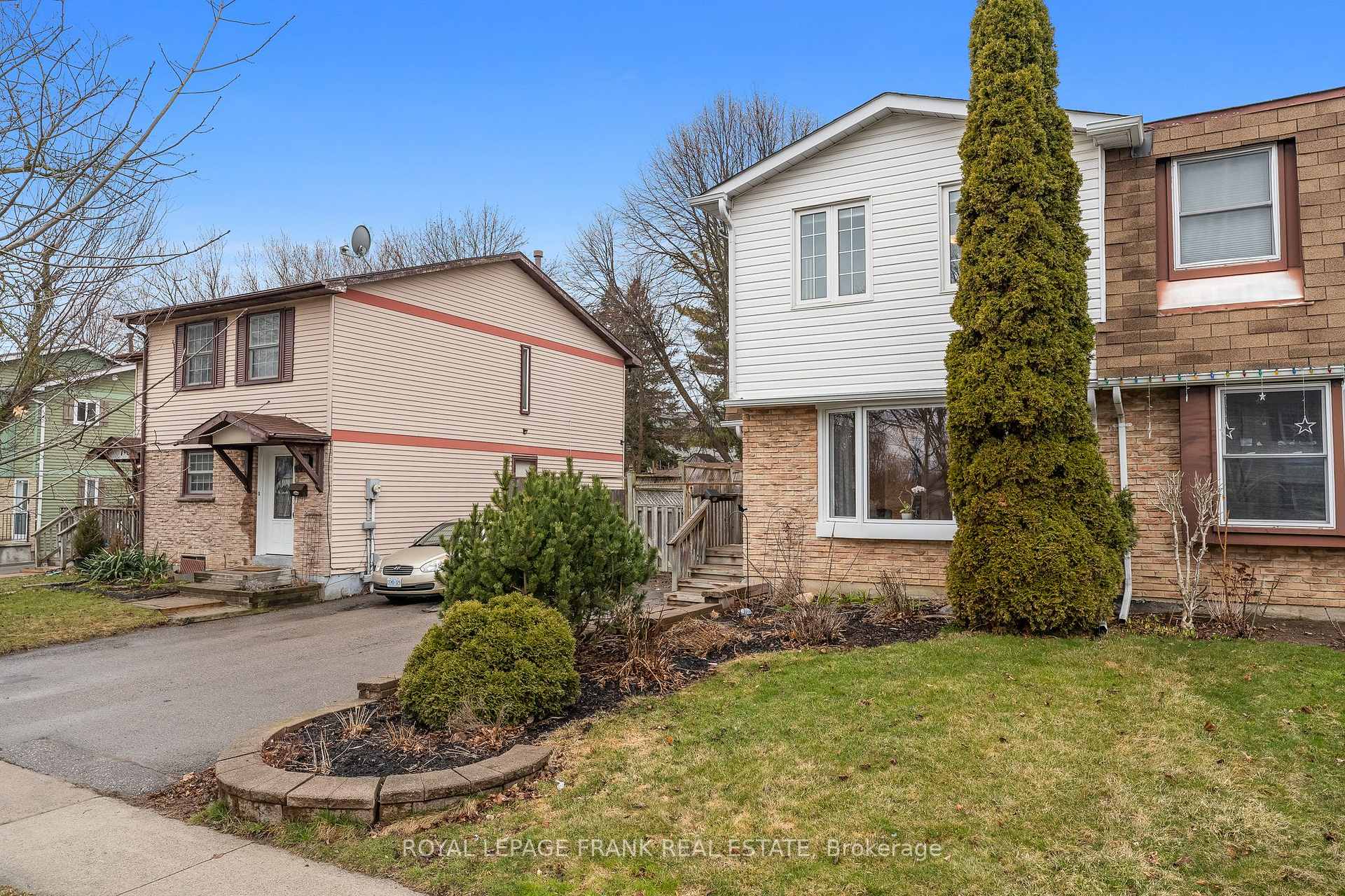 Photo 3 of 712 Hillcroft Street, Oshawa, Eastdale — HOMEH