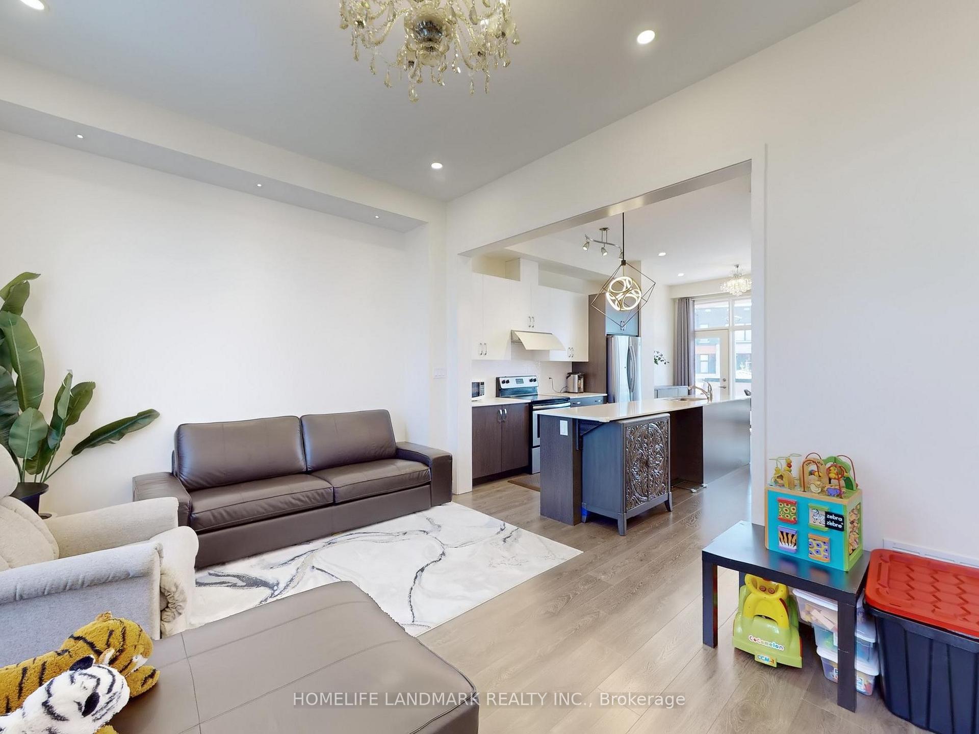 Photo 8 of 22 Carpaccio Avenue, Vaughan, Vellore Village — HOMEH