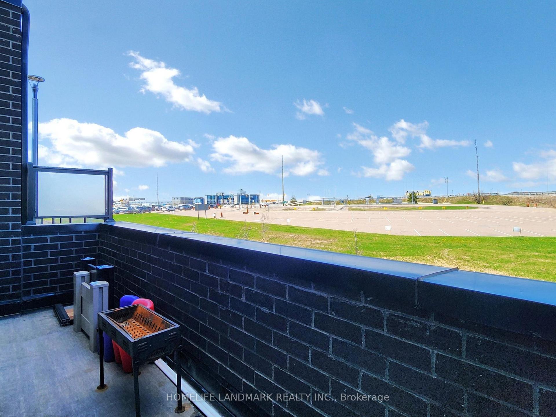 Photo 28 of 22 Carpaccio Avenue, Vaughan, Vellore Village — HOMEH