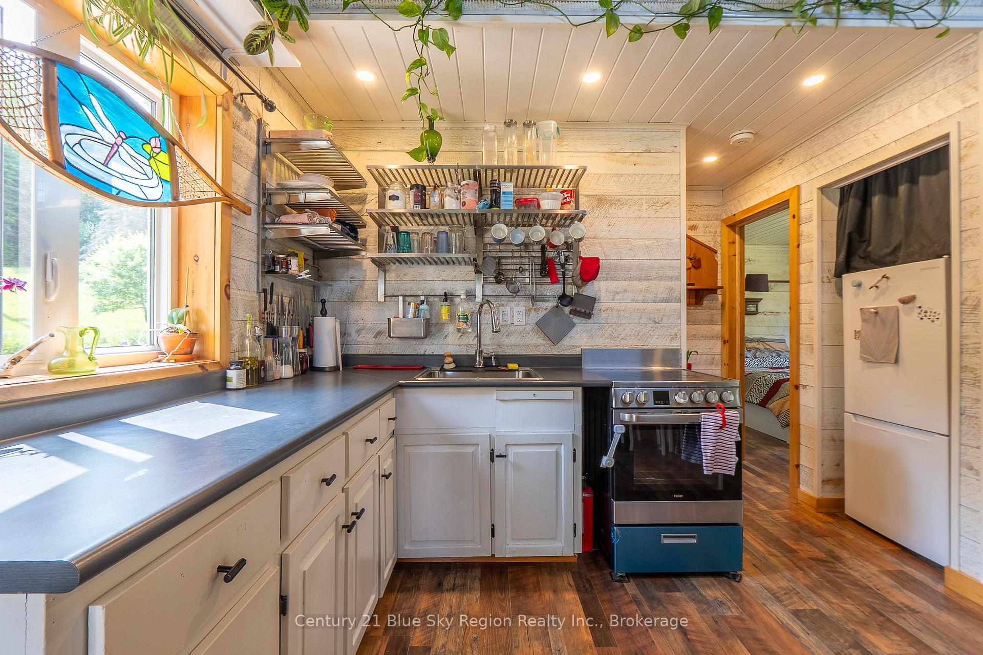 Photo 8 of 30 Pautois Road, Calvin — HOMEH