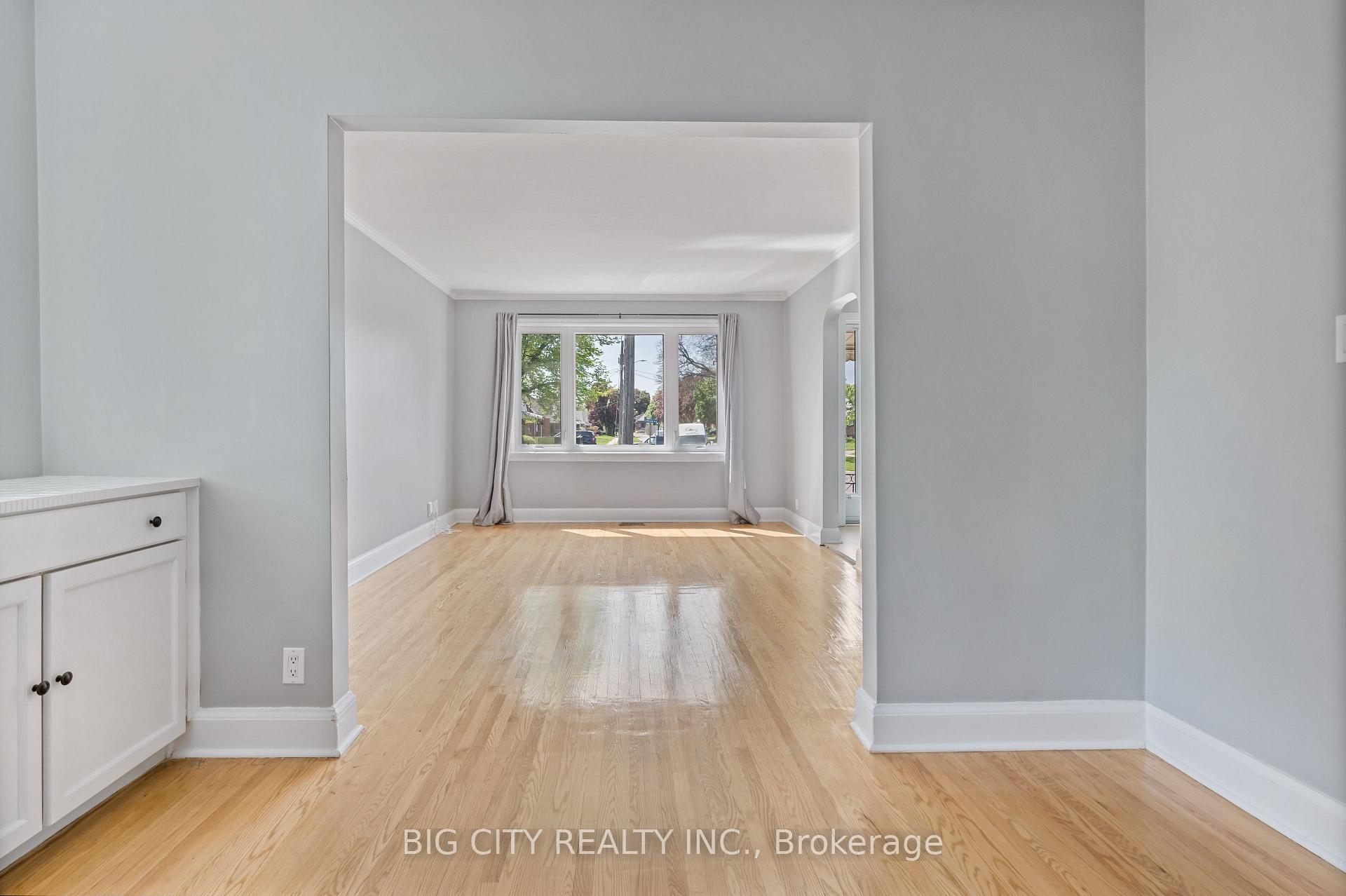 Photo 13 of Unit (Main), 516 Colborne Street, Oshawa, O'Neill — HOMEH
