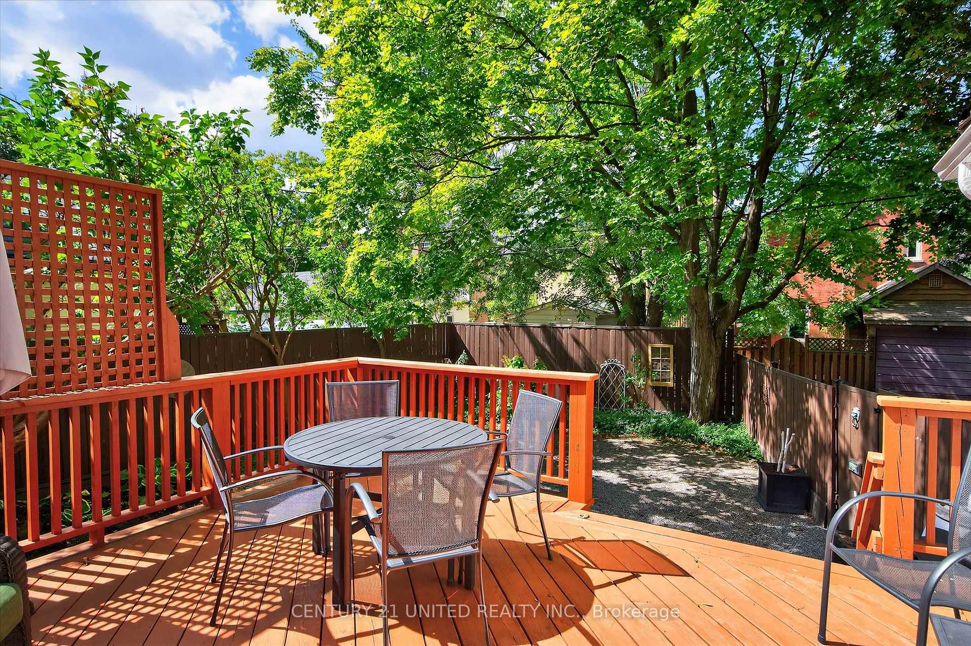 Photo 13 of 313 Park Street N, Peterborough, Town Ward 3 — HOMEH