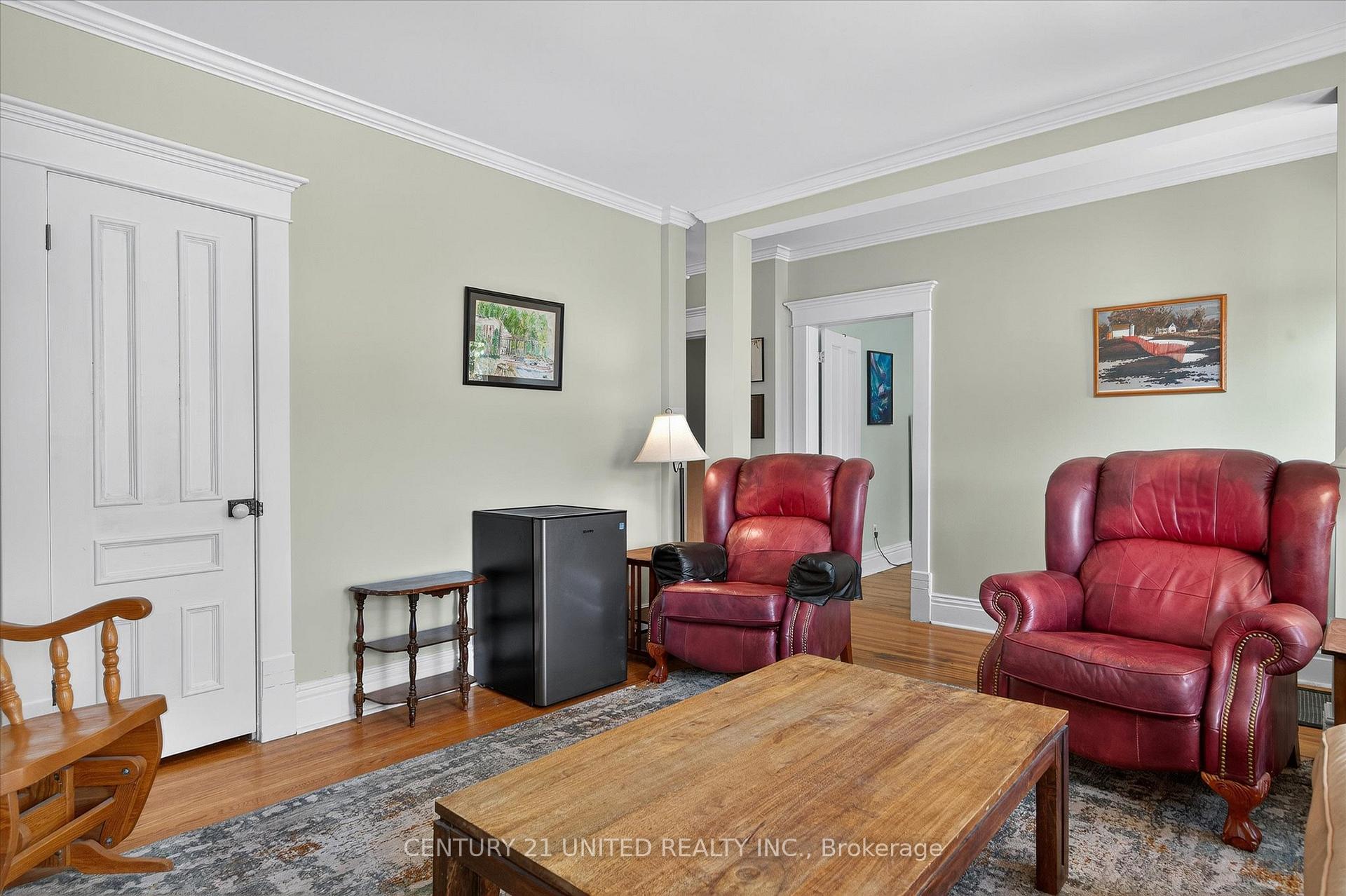 Photo 21 of 313 Park Street N, Peterborough, Town Ward 3 — HOMEH