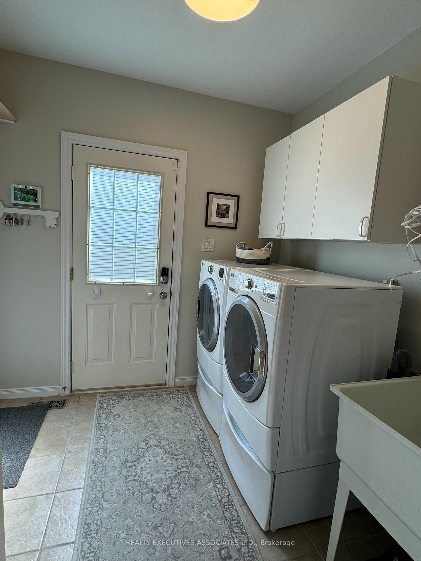 Photo 21 of 946 Snowbird Street, Oshawa, Northglen — HOMEH
