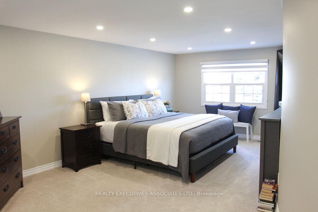Photo 26 of 946 Snowbird Street, Oshawa, Northglen — HOMEH