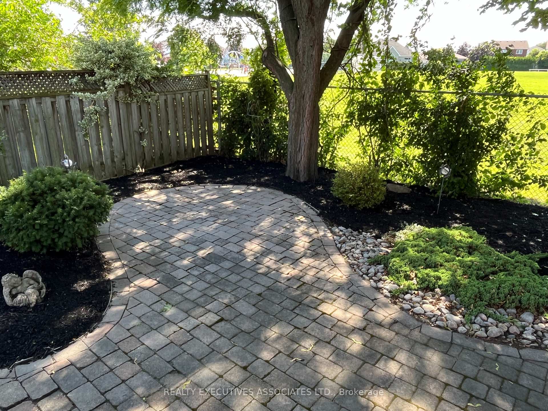 Photo 41 of 946 Snowbird Street, Oshawa, Northglen — HOMEH
