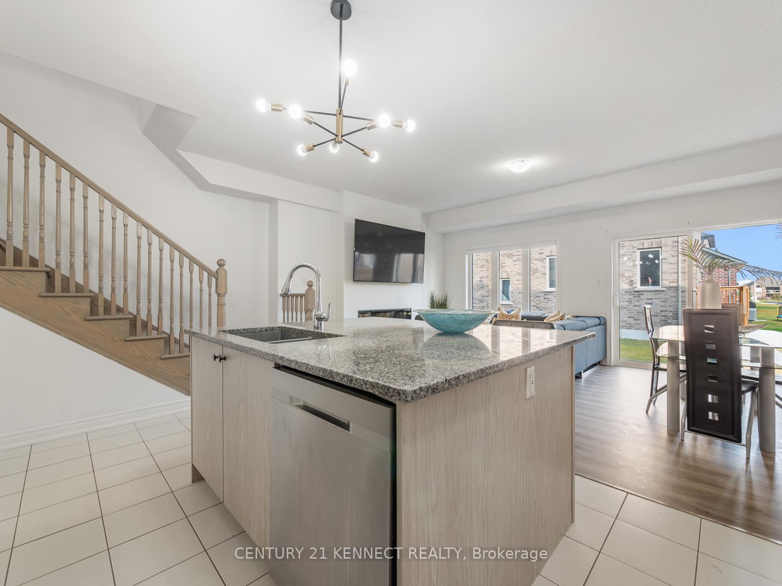 Photo 6 of 28 Admiral Road, Welland, Hwy 406/Welland — HOMEH