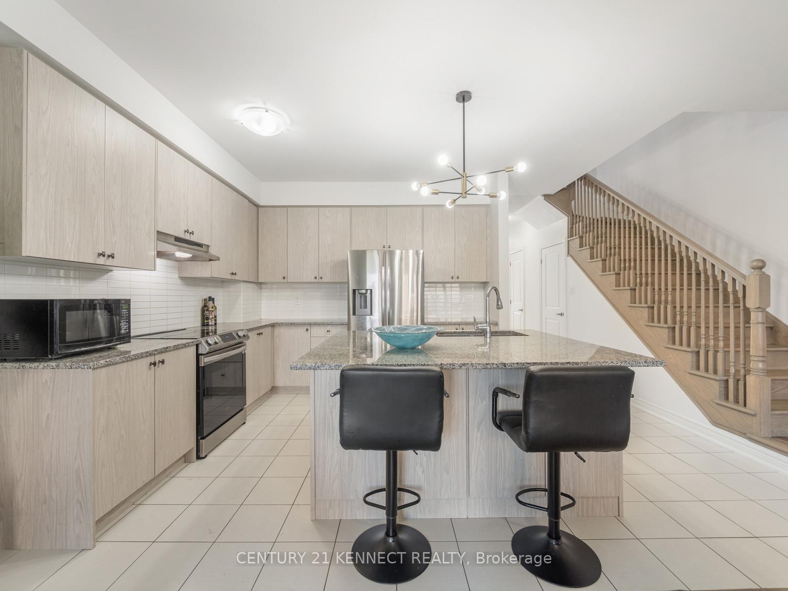 Photo 7 of 28 Admiral Road, Welland, Hwy 406/Welland — HOMEH