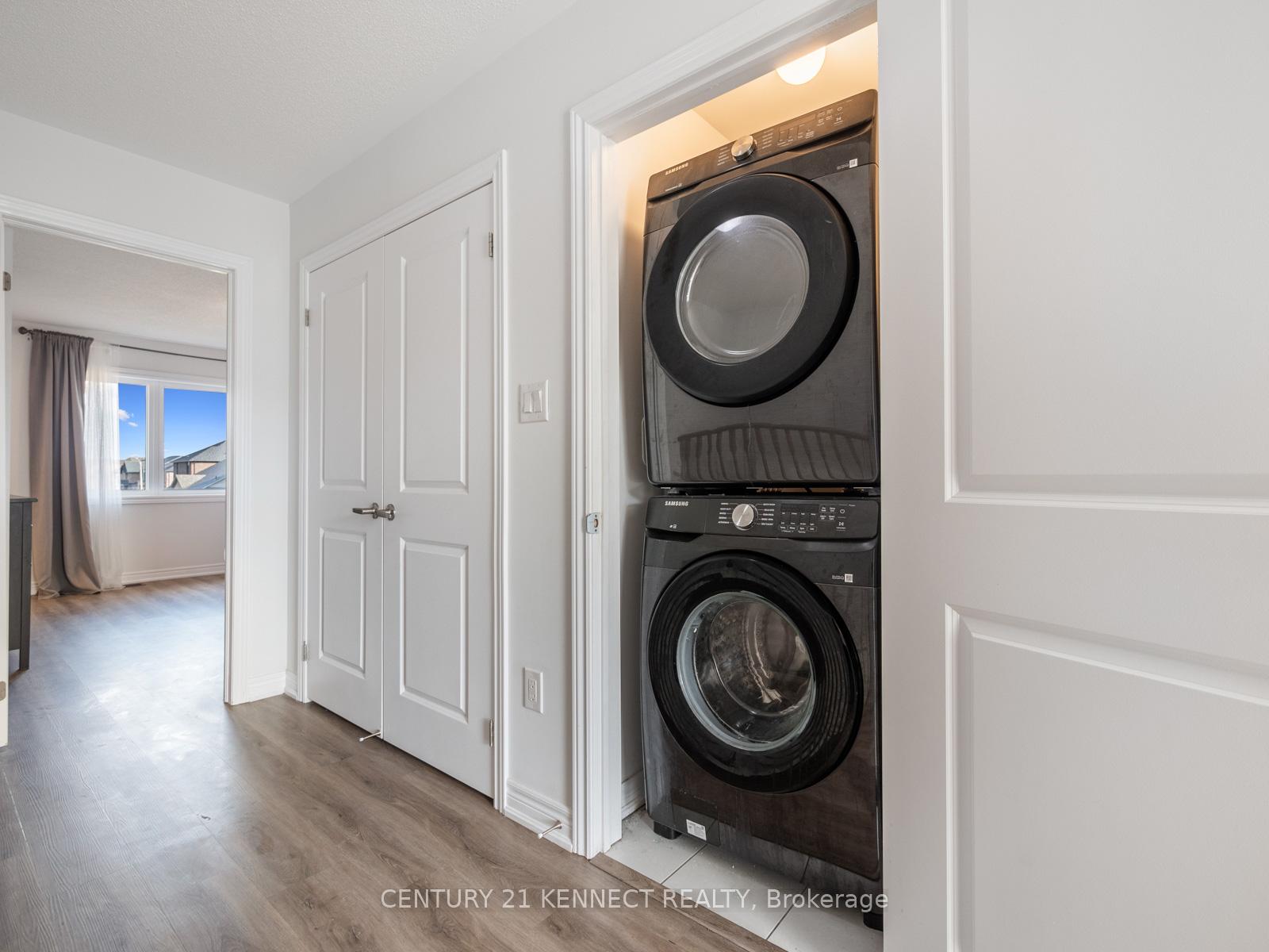 Photo 22 of 28 Admiral Road, Welland, Hwy 406/Welland — HOMEH