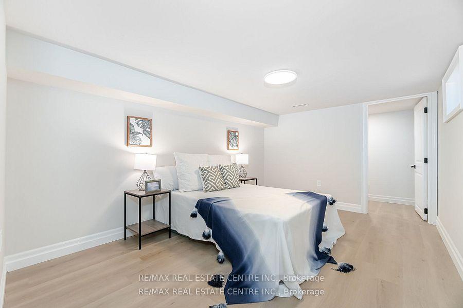 Photo 31 of 531 King Street E, Oshawa, Central — HOMEH