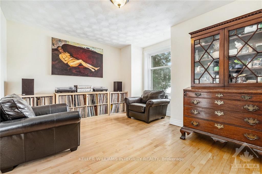 Photo 9 of 1820 Farwel Street, Ottawa, Vars Village — HOMEH