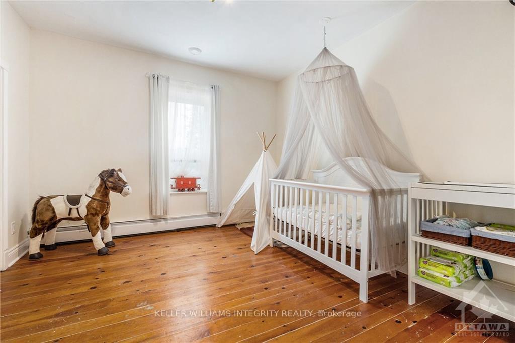 Photo 16 of 1820 Farwel Street, Ottawa, Vars Village — HOMEH