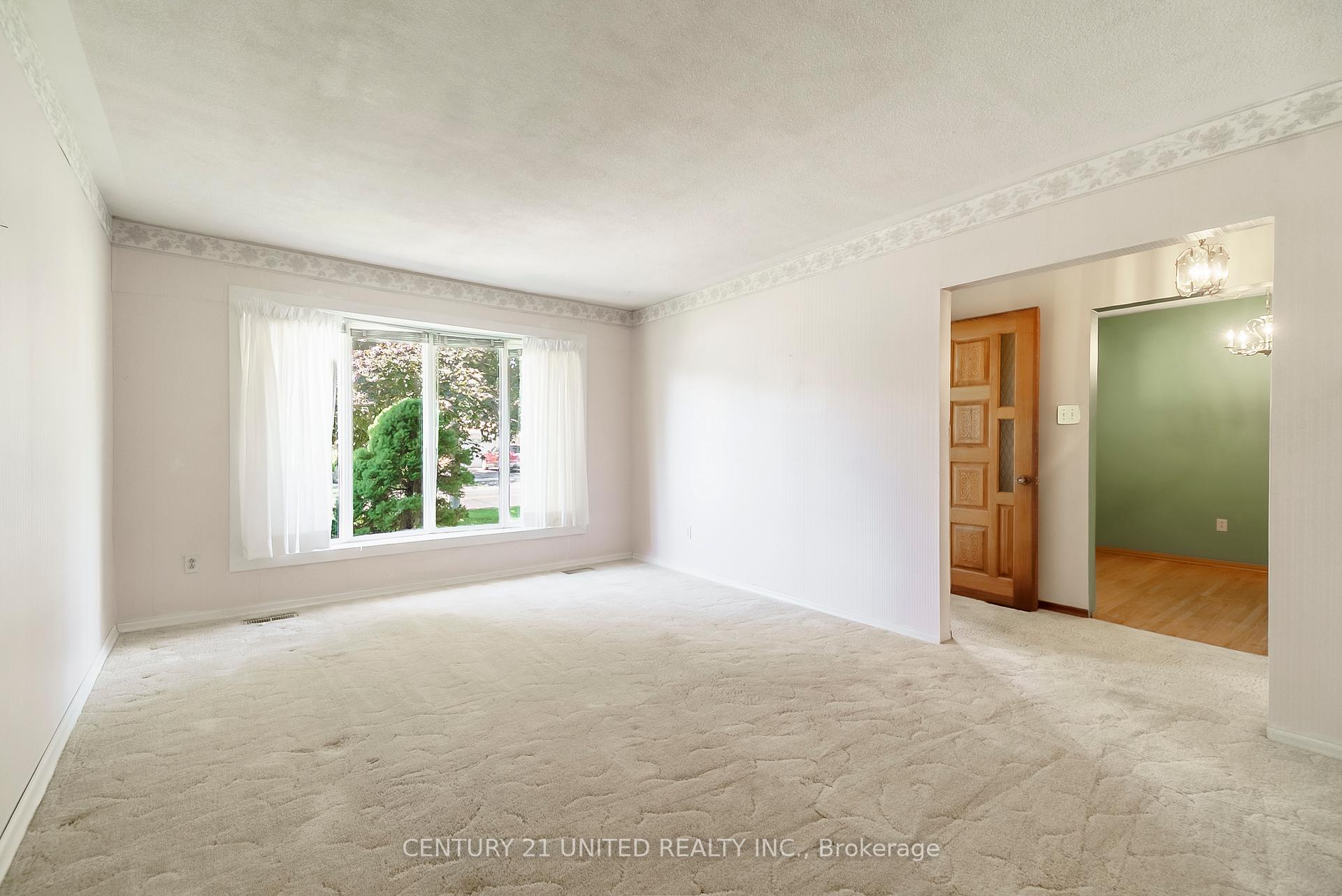Photo 6 of 1246 Franklin Drive, Peterborough, Northcrest Ward 5 — HOMEH