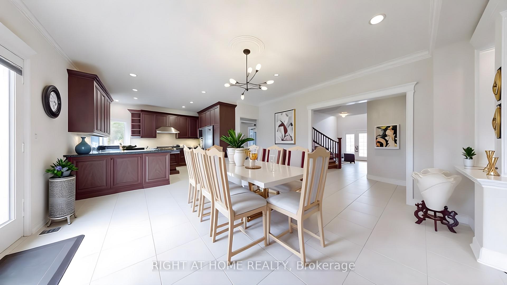 Photo 18 of 28 Babak Boulevard, Vaughan, East Woodbridge — HOMEH