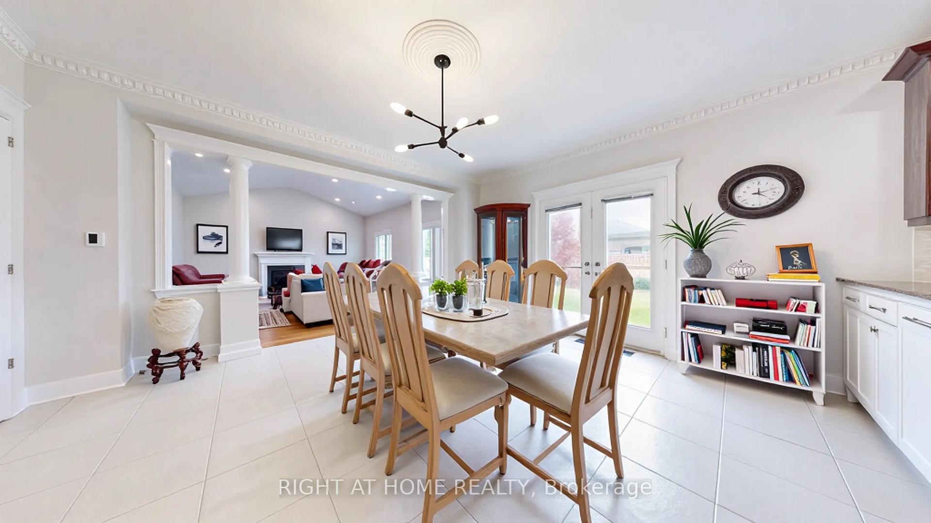 Photo 19 of 28 Babak Boulevard, Vaughan, East Woodbridge — HOMEH