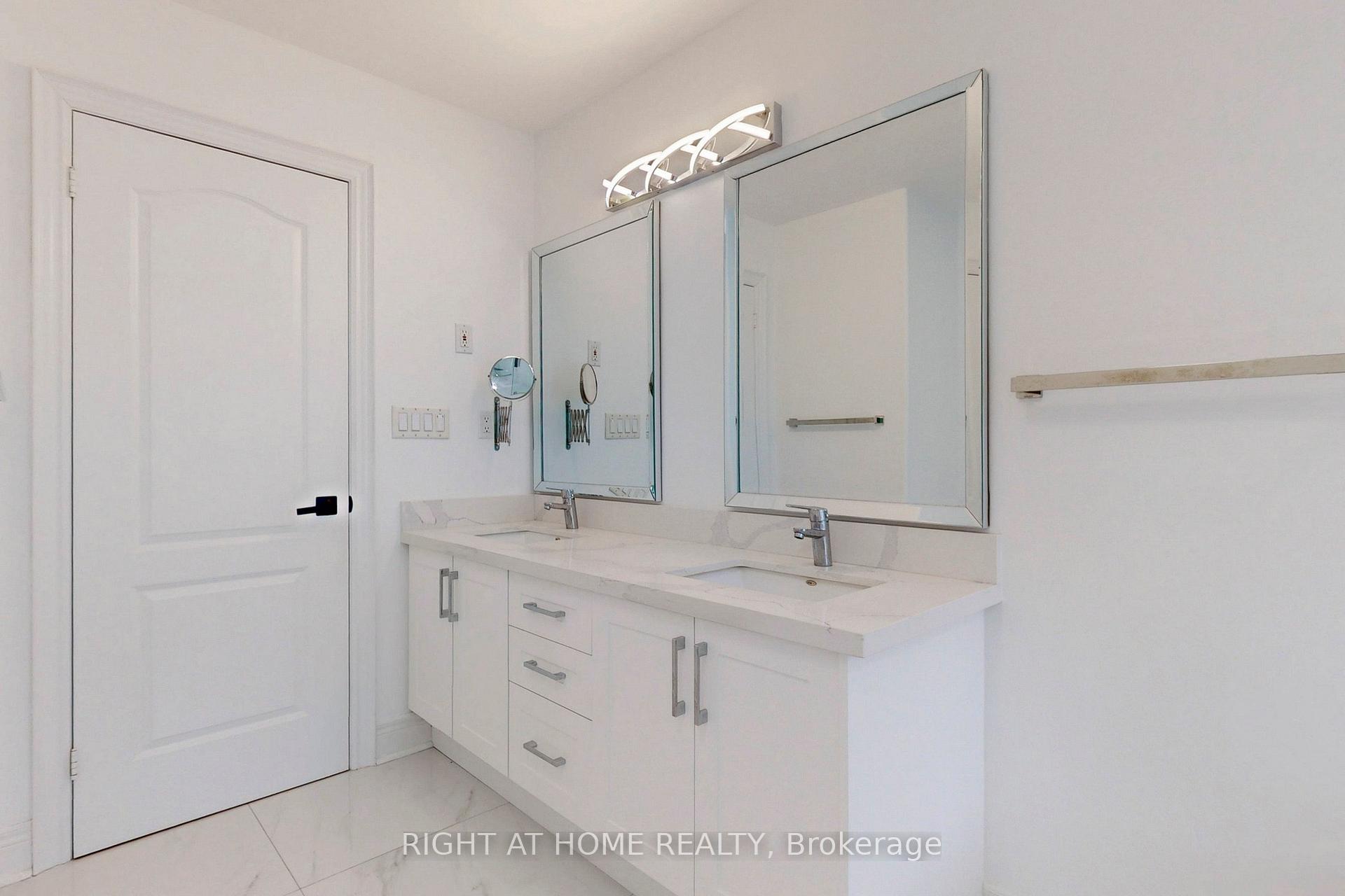 Photo 25 of 28 Babak Boulevard, Vaughan, East Woodbridge — HOMEH