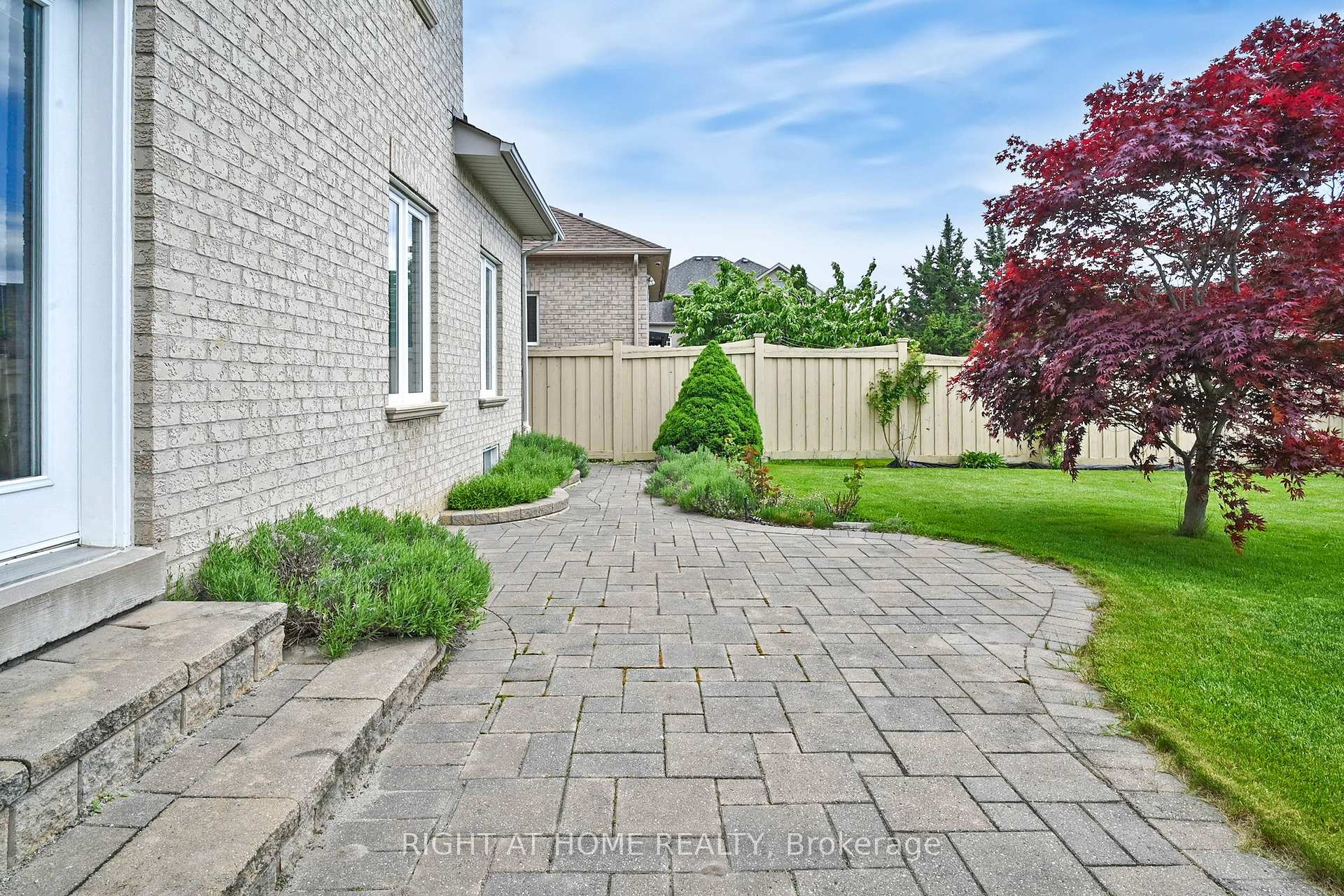Photo 38 of 28 Babak Boulevard, Vaughan, East Woodbridge — HOMEH