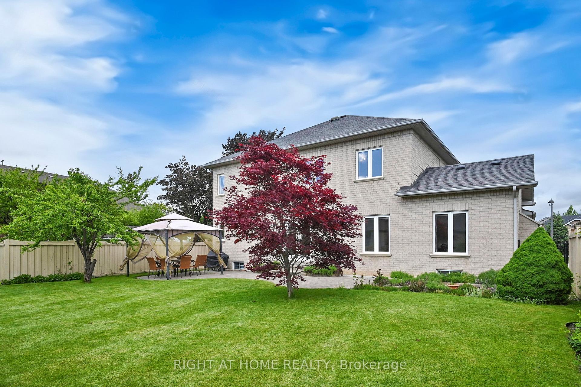 Photo 47 of 28 Babak Boulevard, Vaughan, East Woodbridge — HOMEH
